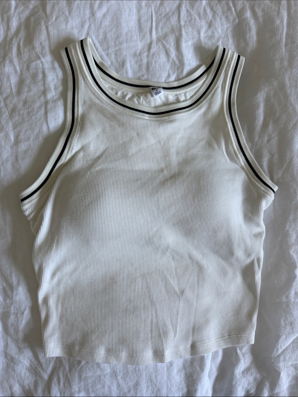 Uniqlo Ribbed Crop Bra Top - Picture 3 of 6